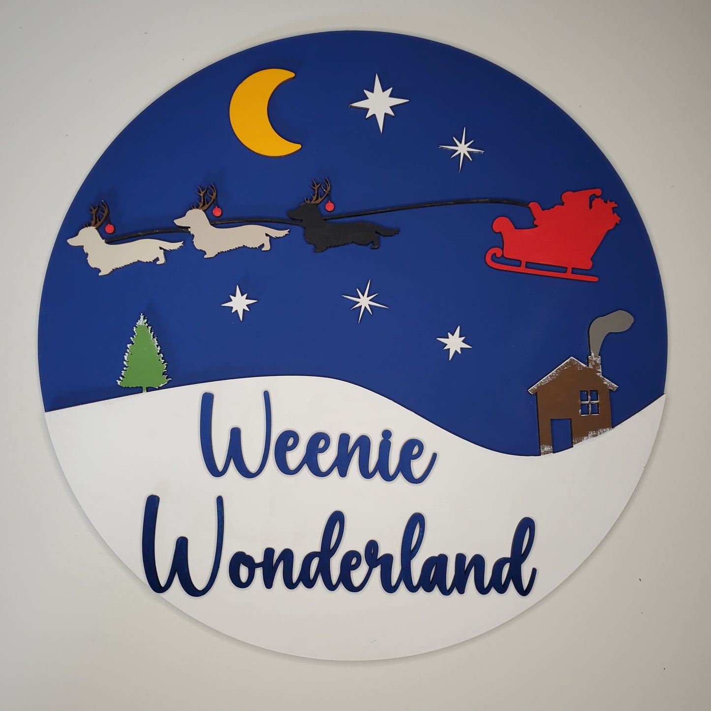 Round Door Hanger - Weenie Wonderland
