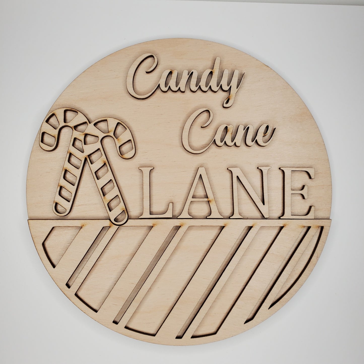 Round Door Hanger - Candy Cane Lane