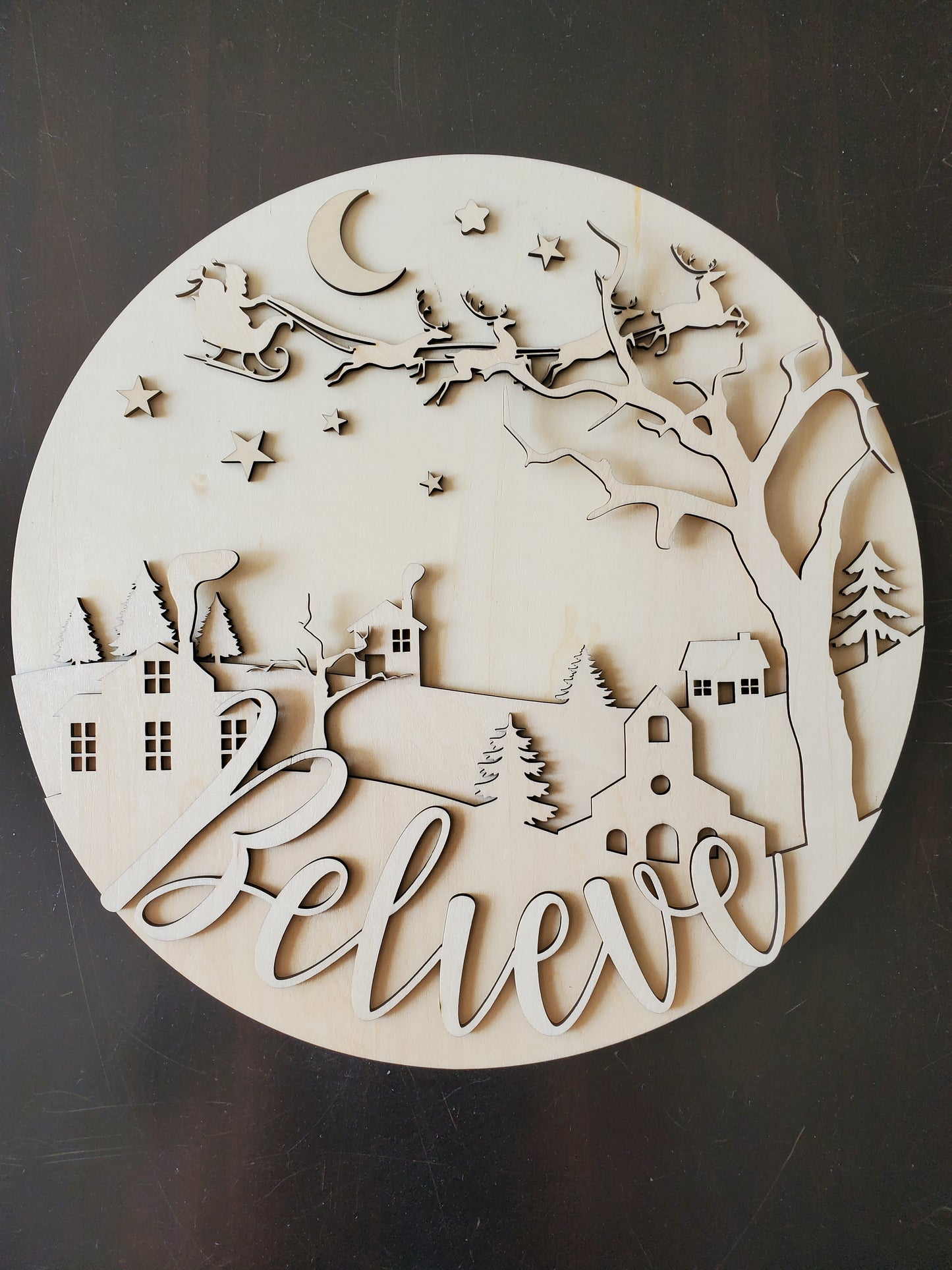 Round Door Hanger - "Believe"